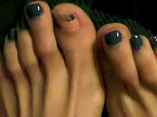 Pinky G Pretty pedicure and soles Free1